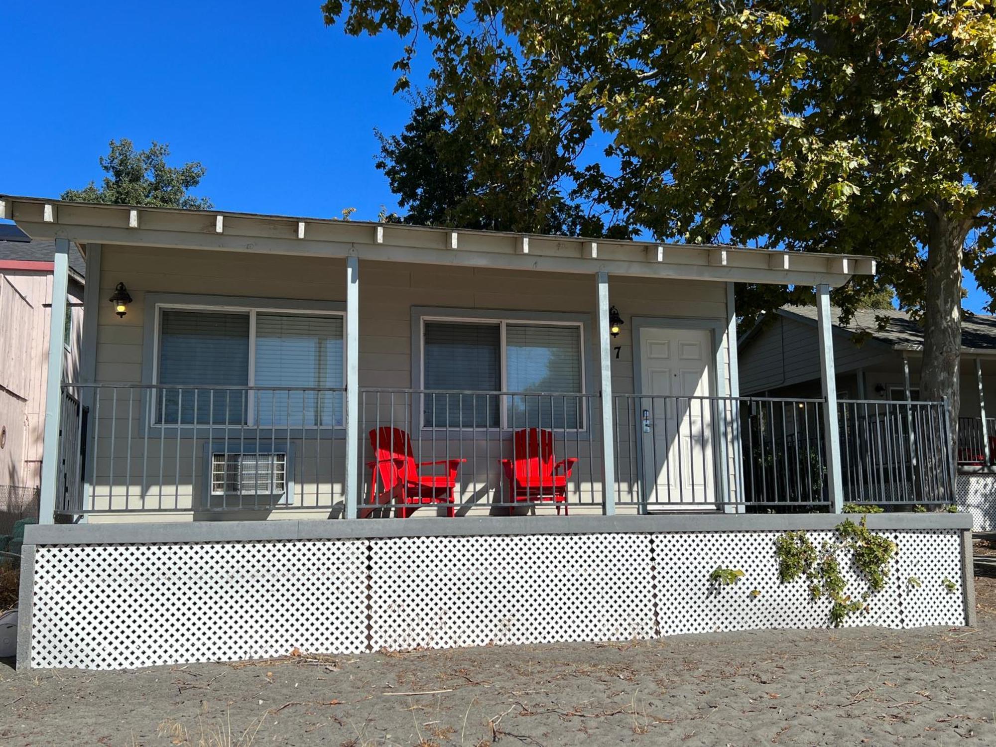 Clear Lake Cottages & Marina Clearlake Zimmer foto