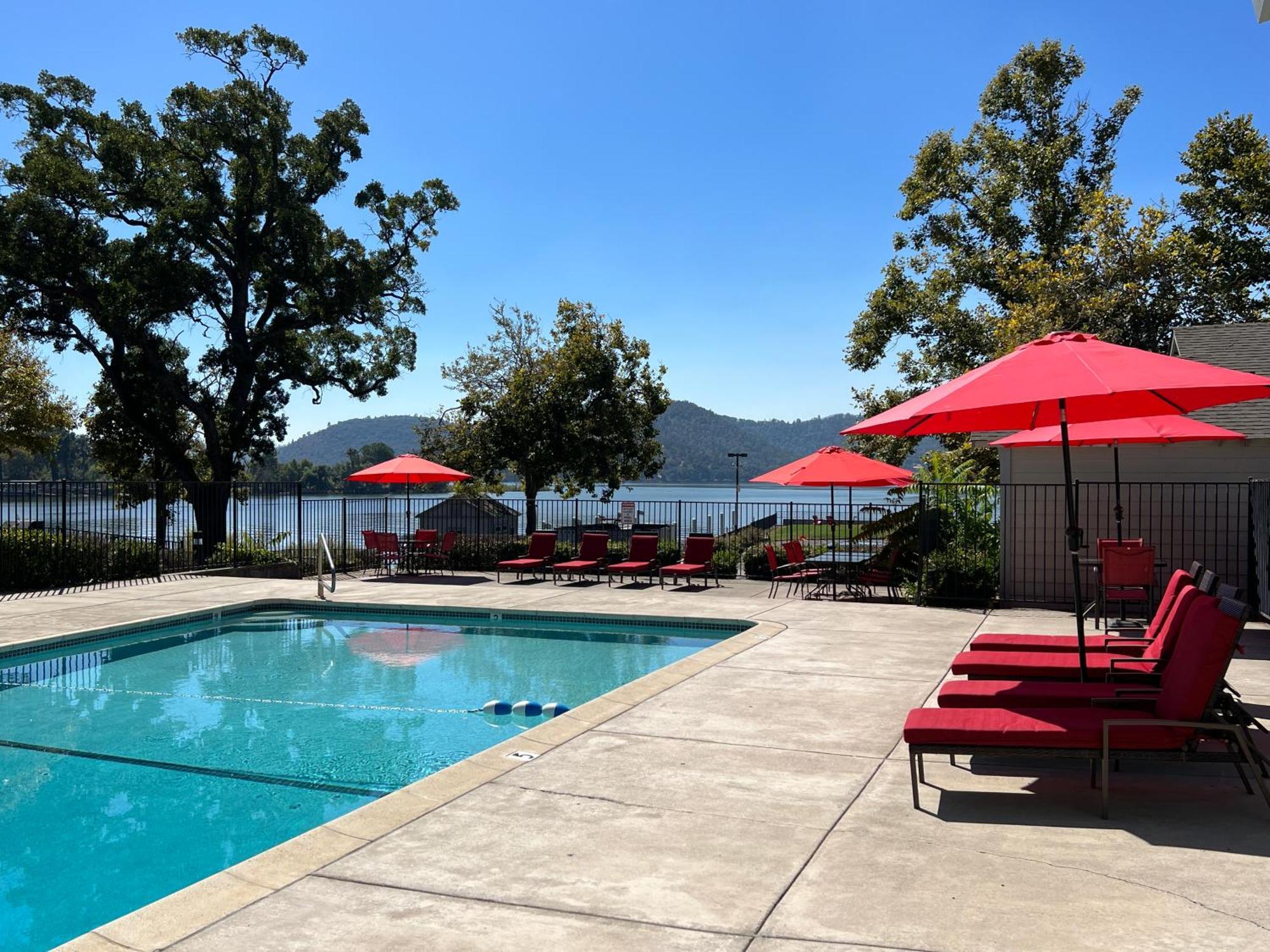 Clear Lake Cottages & Marina Clearlake Exterior foto