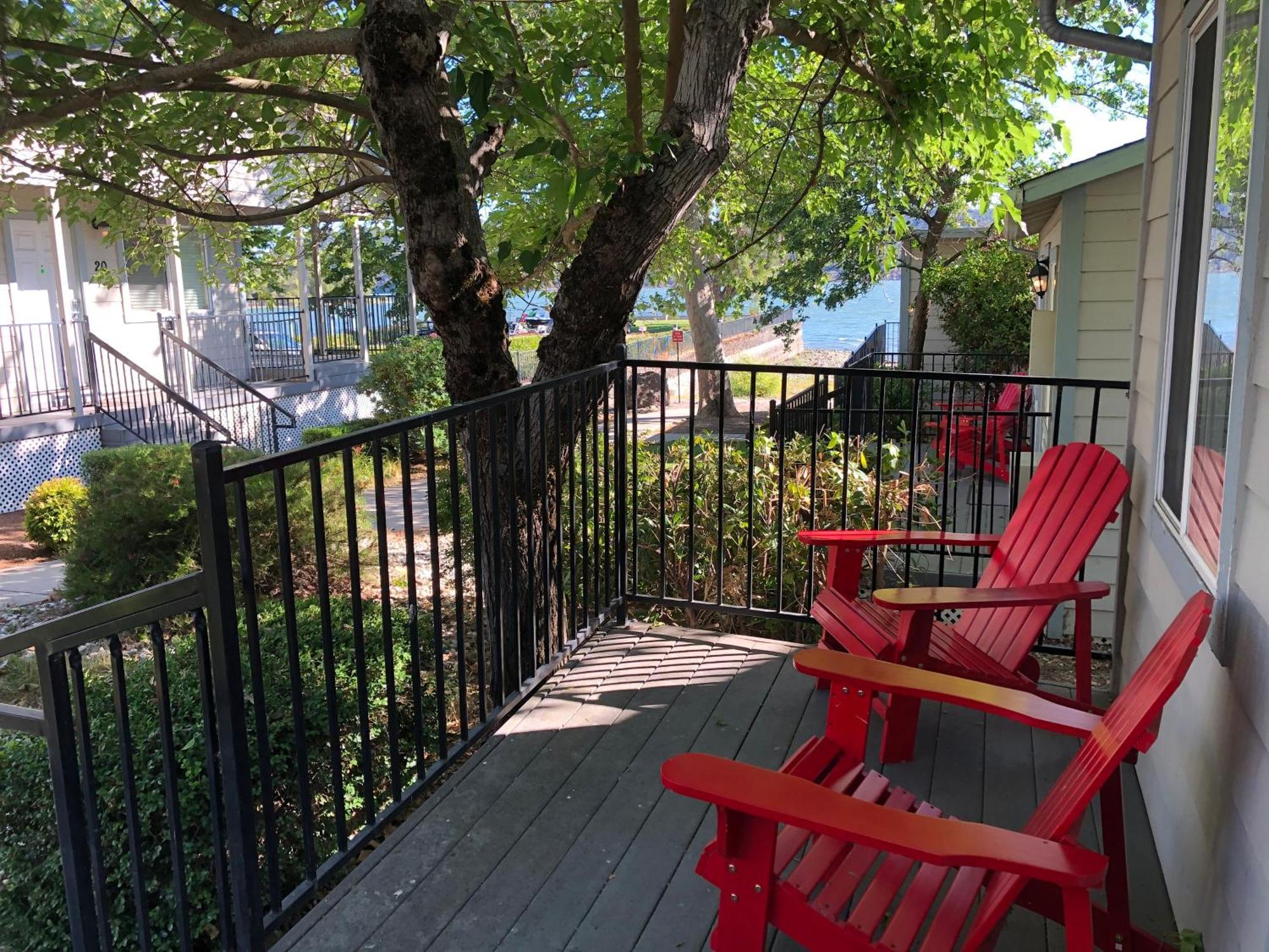 Clear Lake Cottages & Marina Clearlake Exterior foto