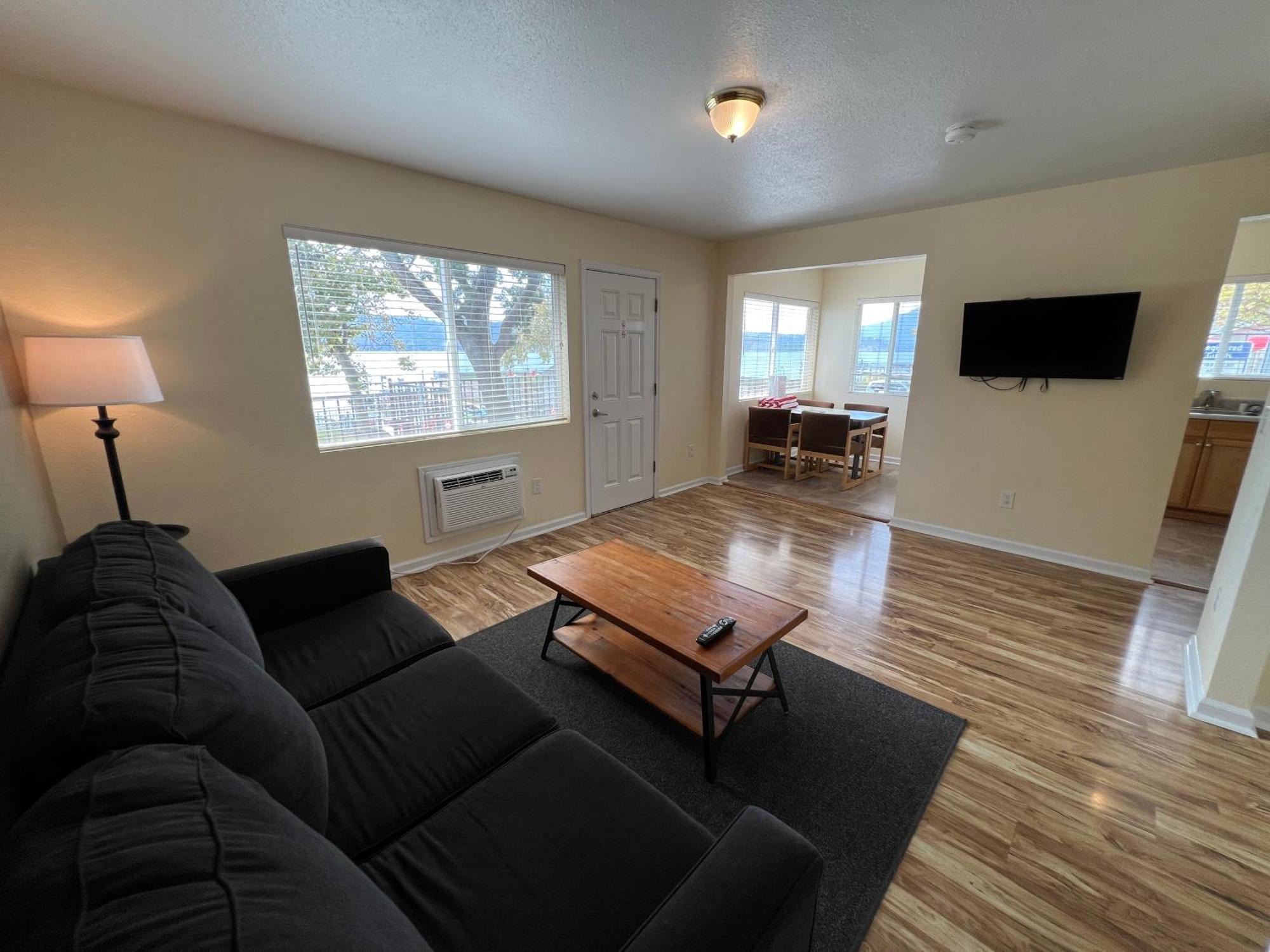 Clear Lake Cottages & Marina Clearlake Zimmer foto